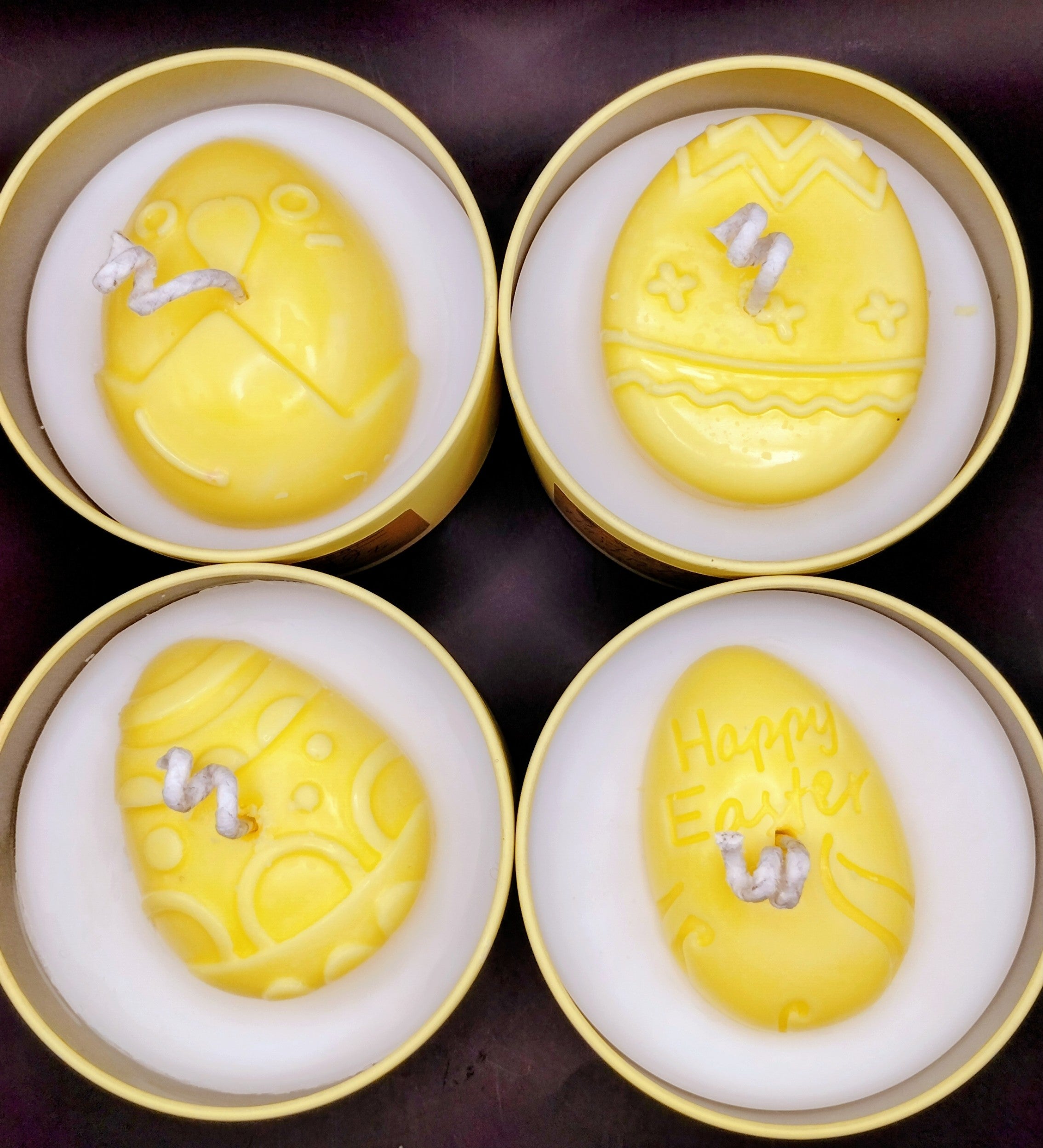 Medium - Easter Egg Honeysuckle Candle